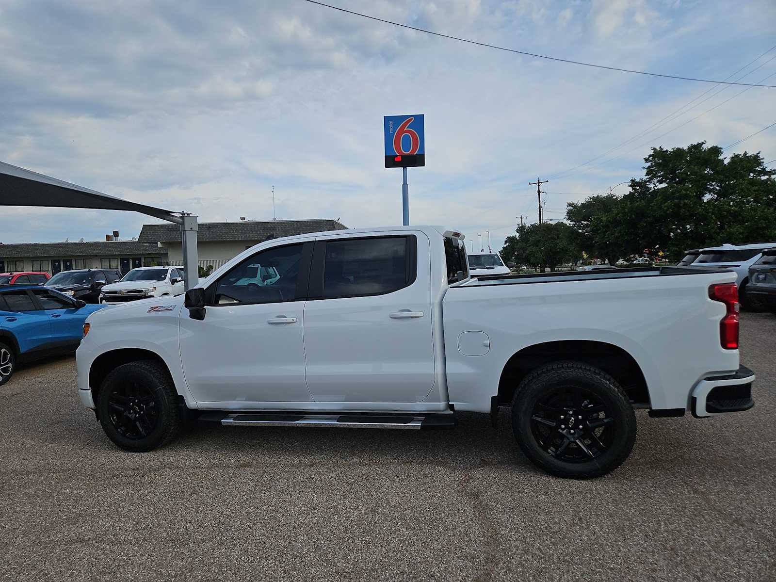 Thumbnail: 2026 Chevrolet Silverado 1500 - 5