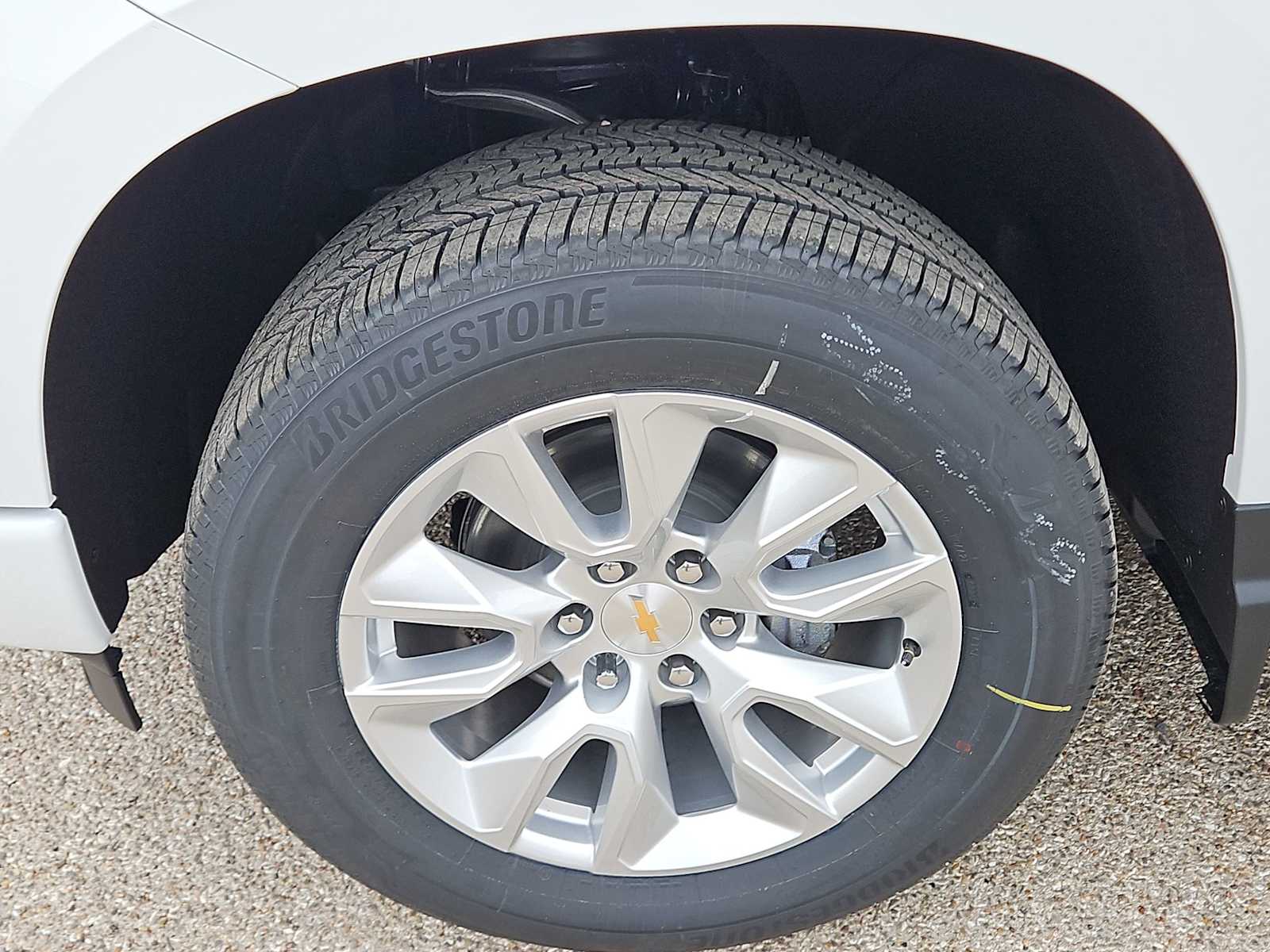 Thumbnail: 2026 Chevrolet Silverado 1500 - 12