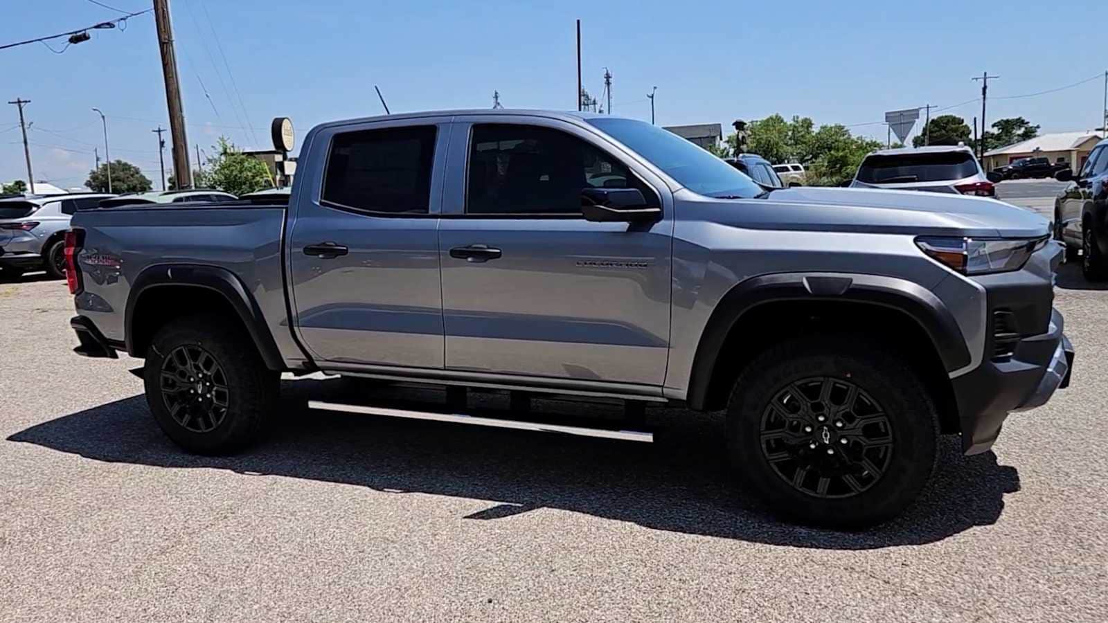 Thumbnail: 2026 Chevrolet Colorado - 9