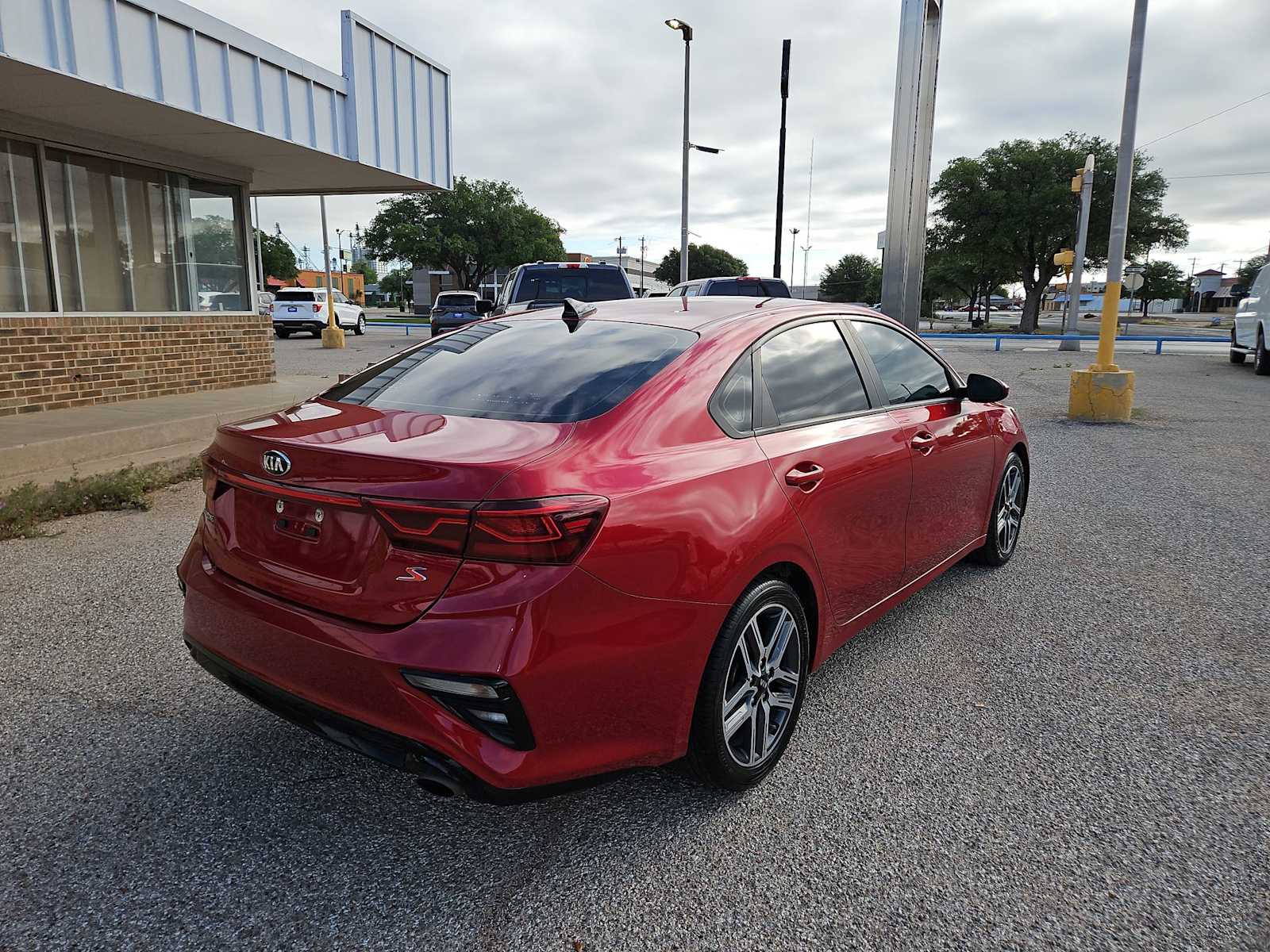Thumbnail: 2019 Kia Forte - 9