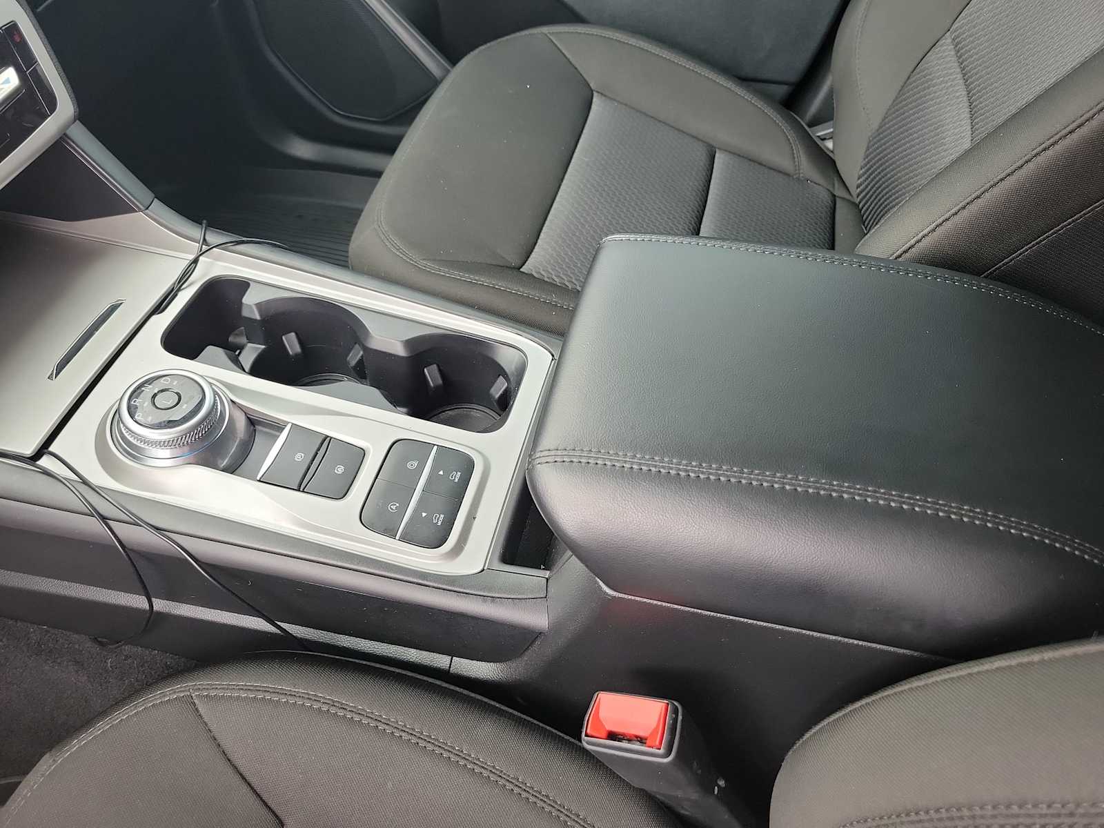 Thumbnail: 2024 Ford Explorer - 24