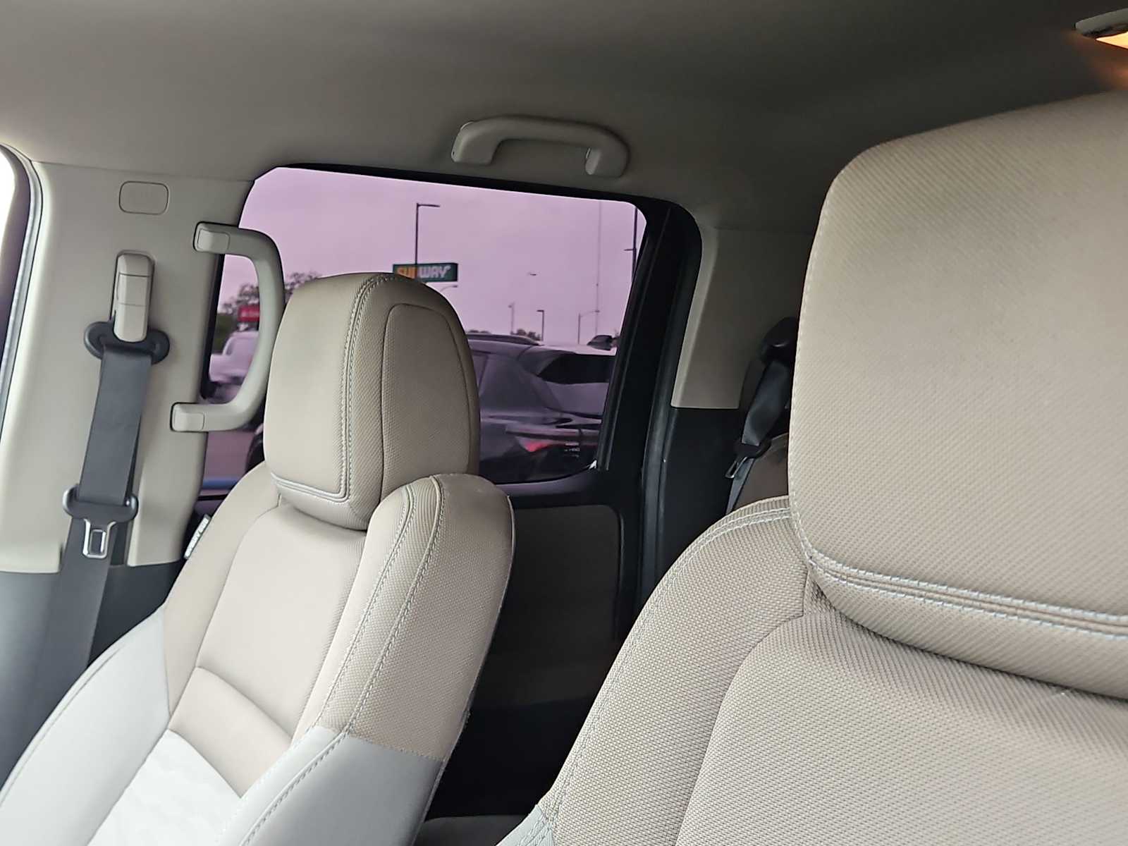 Thumbnail: 2022 Nissan Frontier - 15