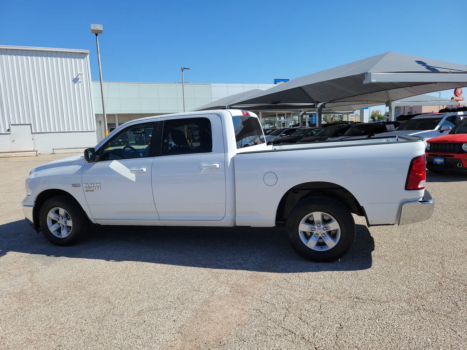 Thumbnail: 2021 RAM 1500 Classic - 11