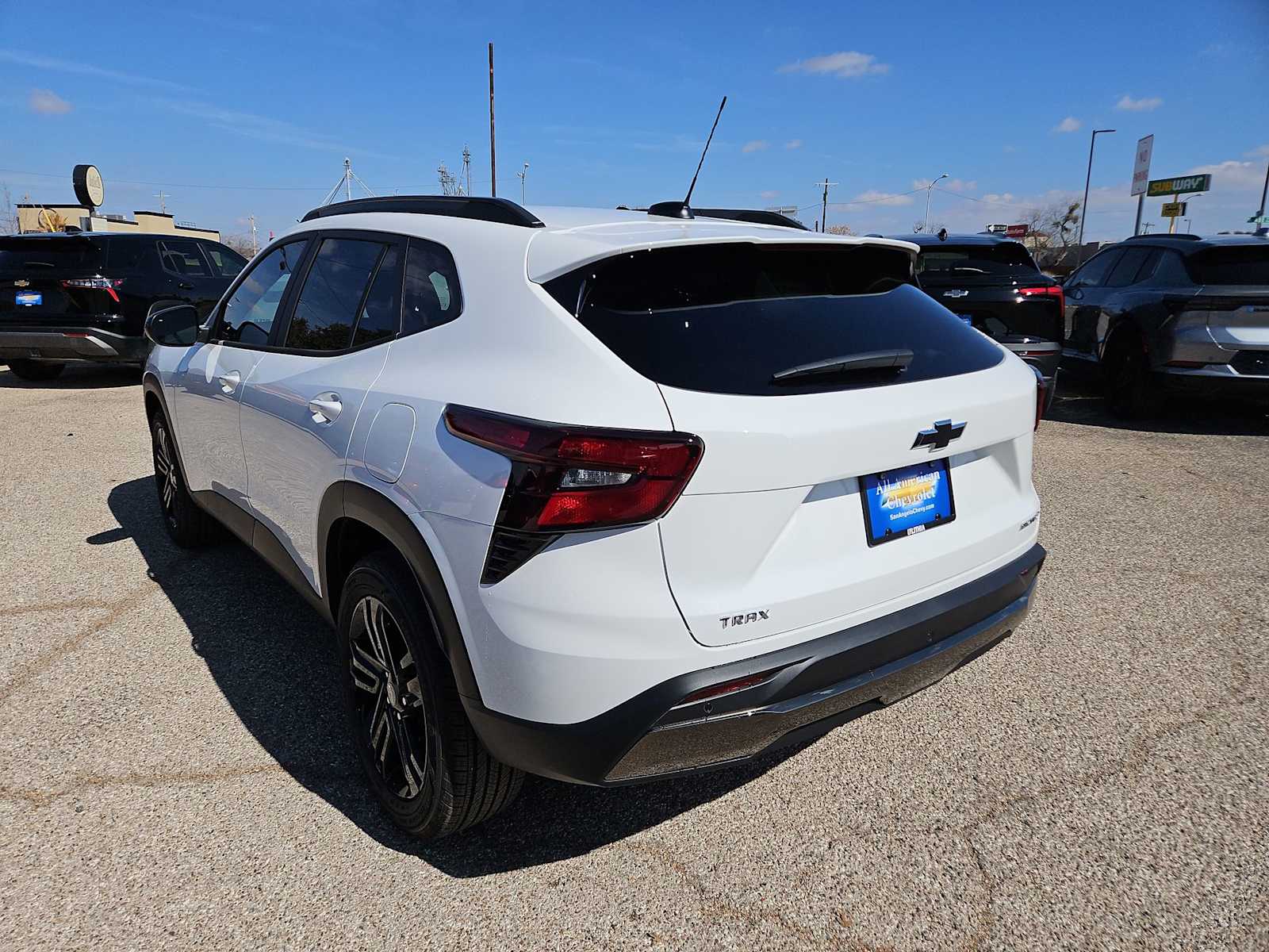 Thumbnail: 2026 Chevrolet Trax - 6