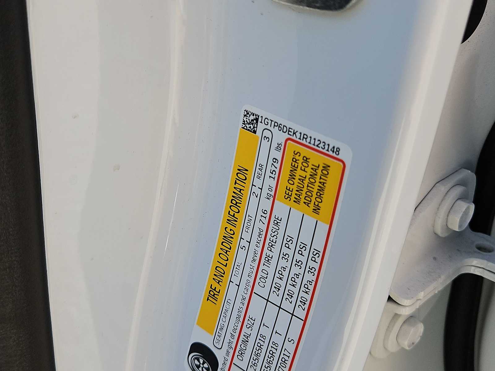 Thumbnail: 2024 GMC Canyon - 25