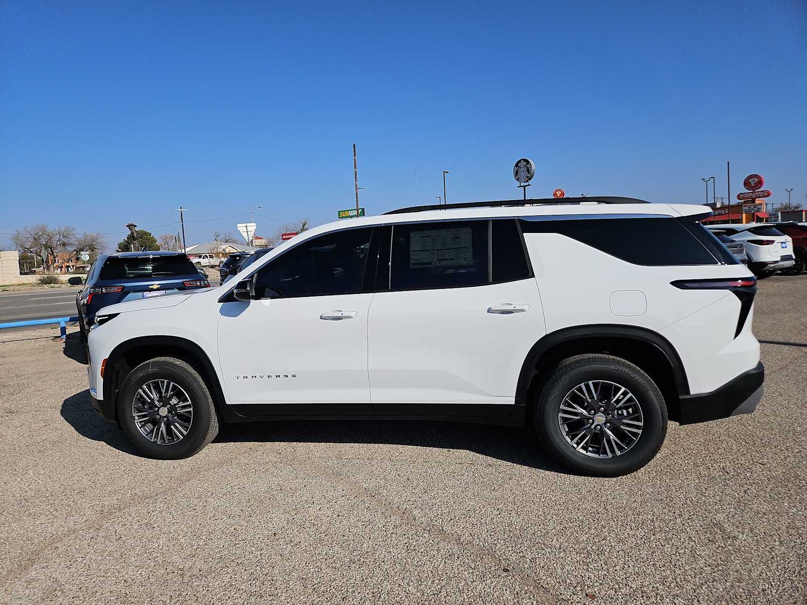 Thumbnail: 2026 Chevrolet Traverse - 5