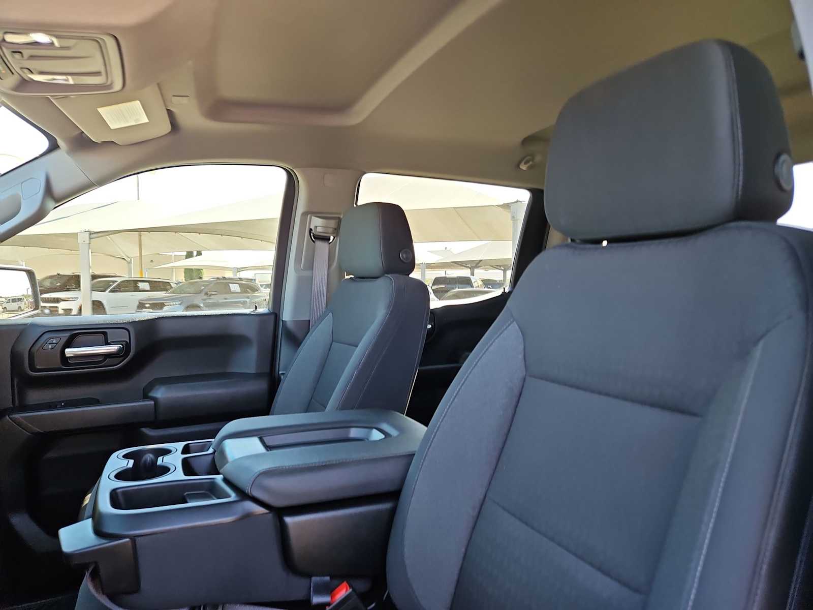 Thumbnail: 2024 Chevrolet Silverado 1500 - 18