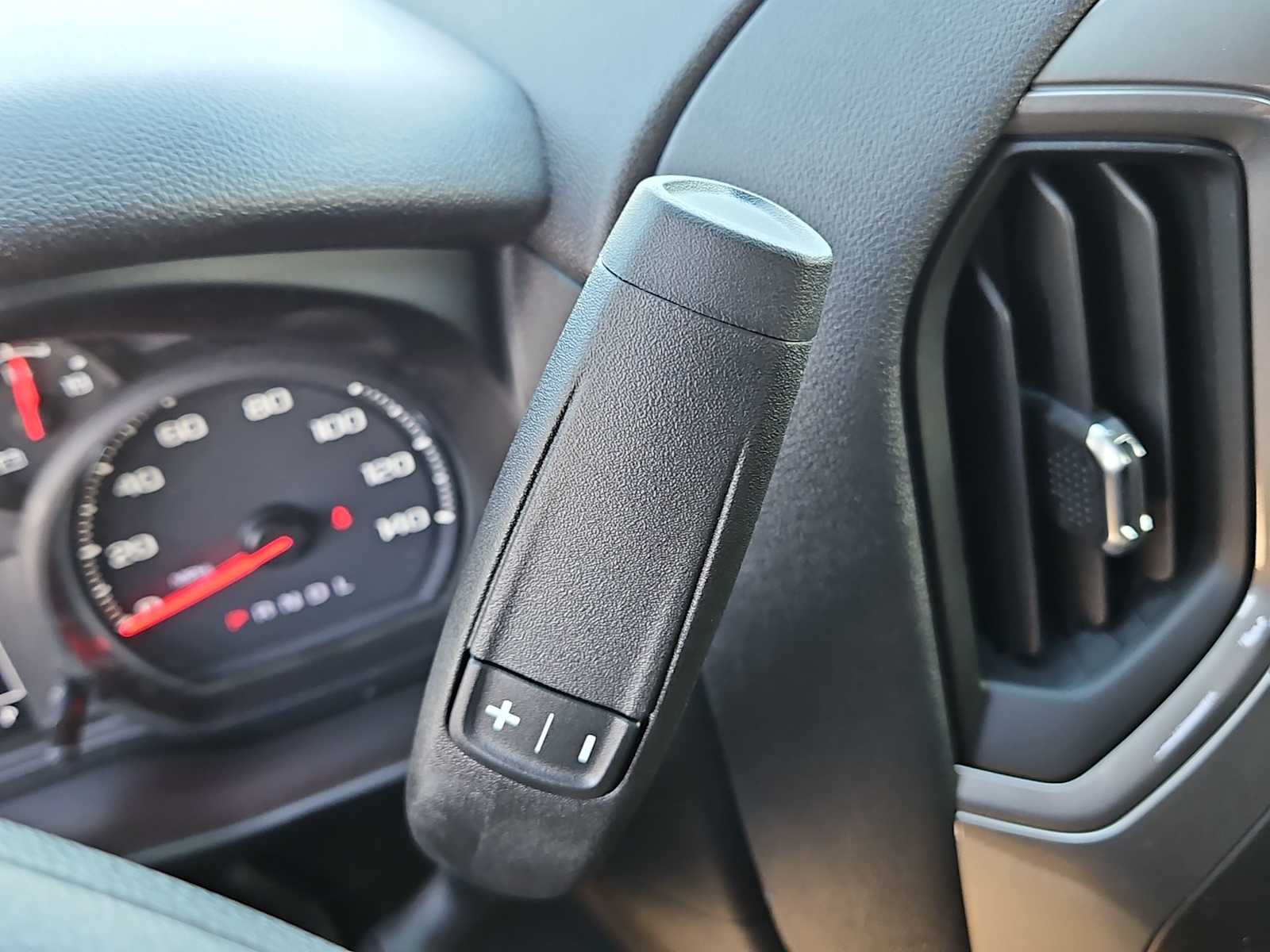 Thumbnail: 2026 Chevrolet Silverado 1500 - 21