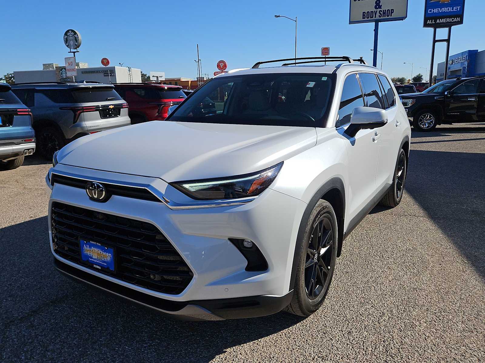 Thumbnail: 2024 Toyota Grand Highlander - 4