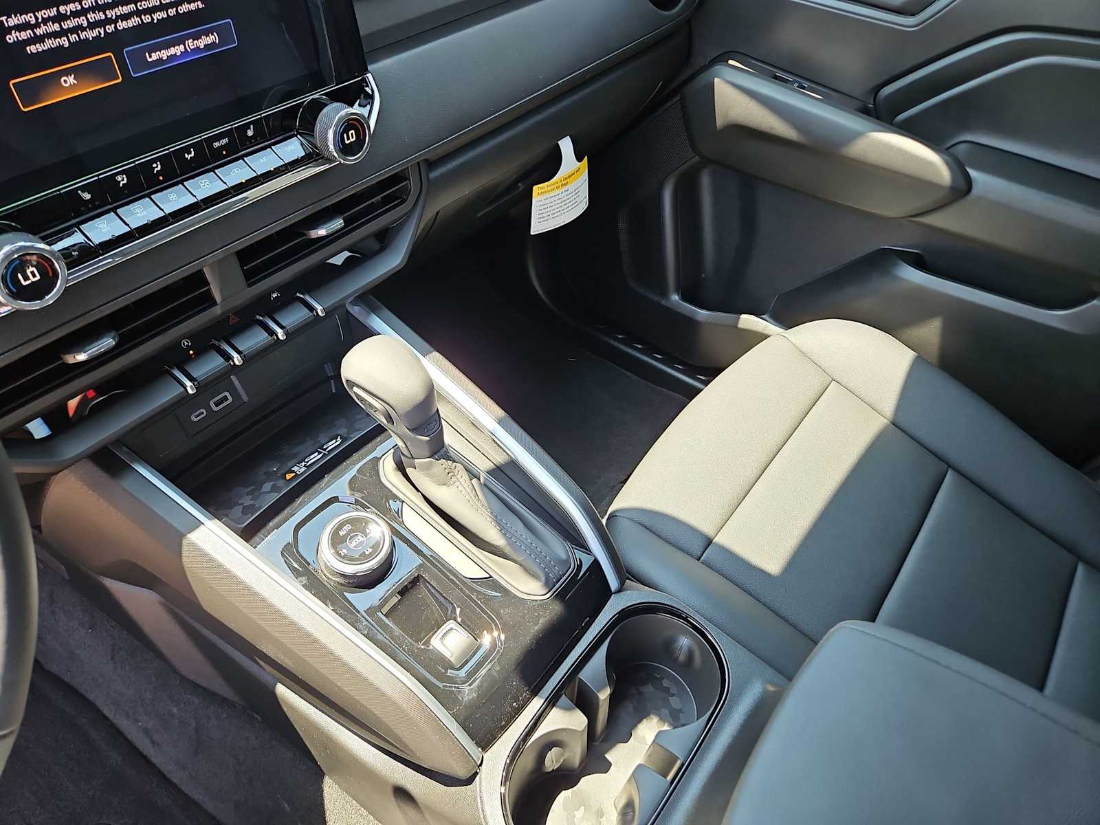 Thumbnail: 2026 Chevrolet Colorado - 24