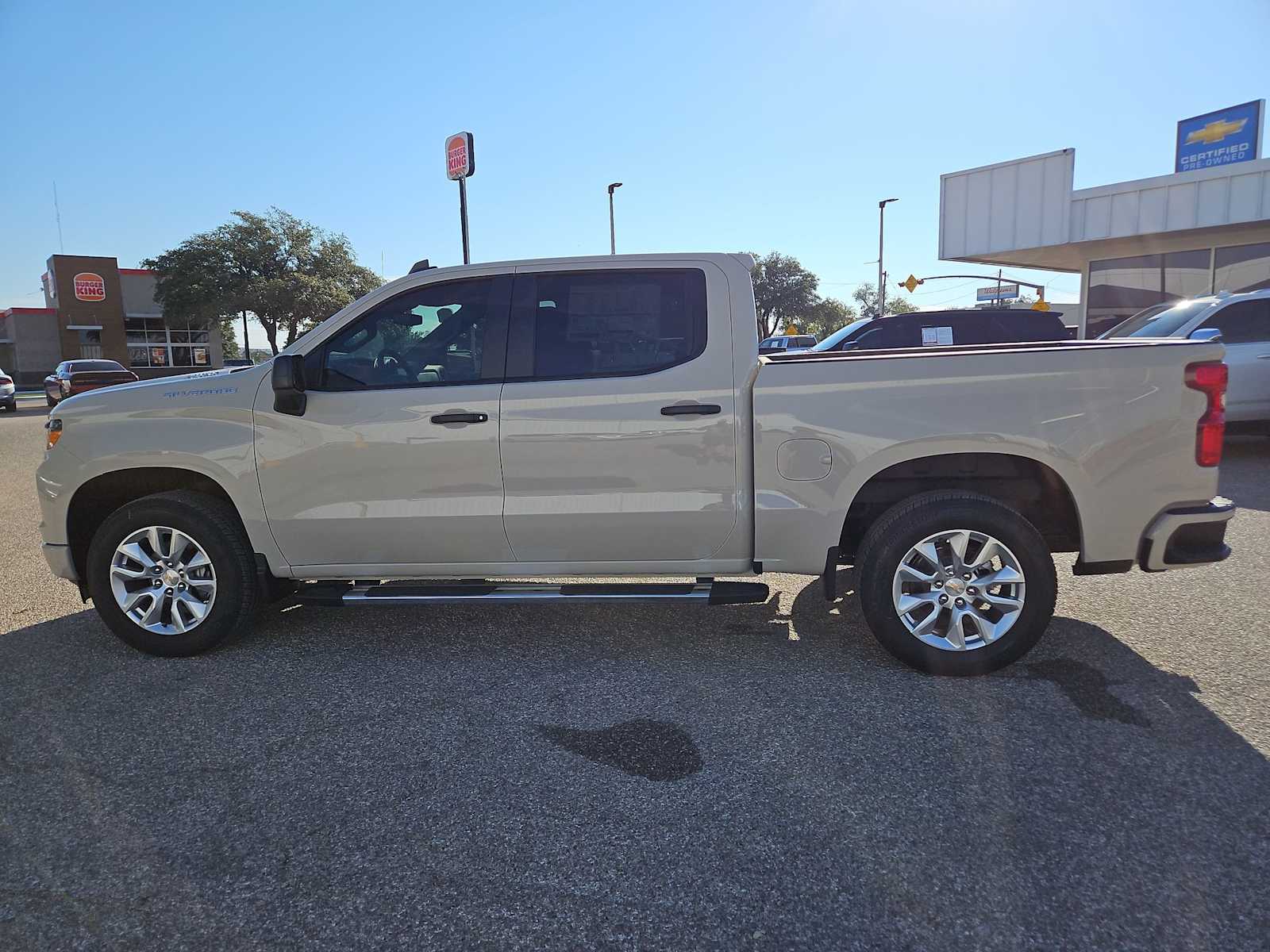 Thumbnail: 2026 Chevrolet Silverado 1500 - 5