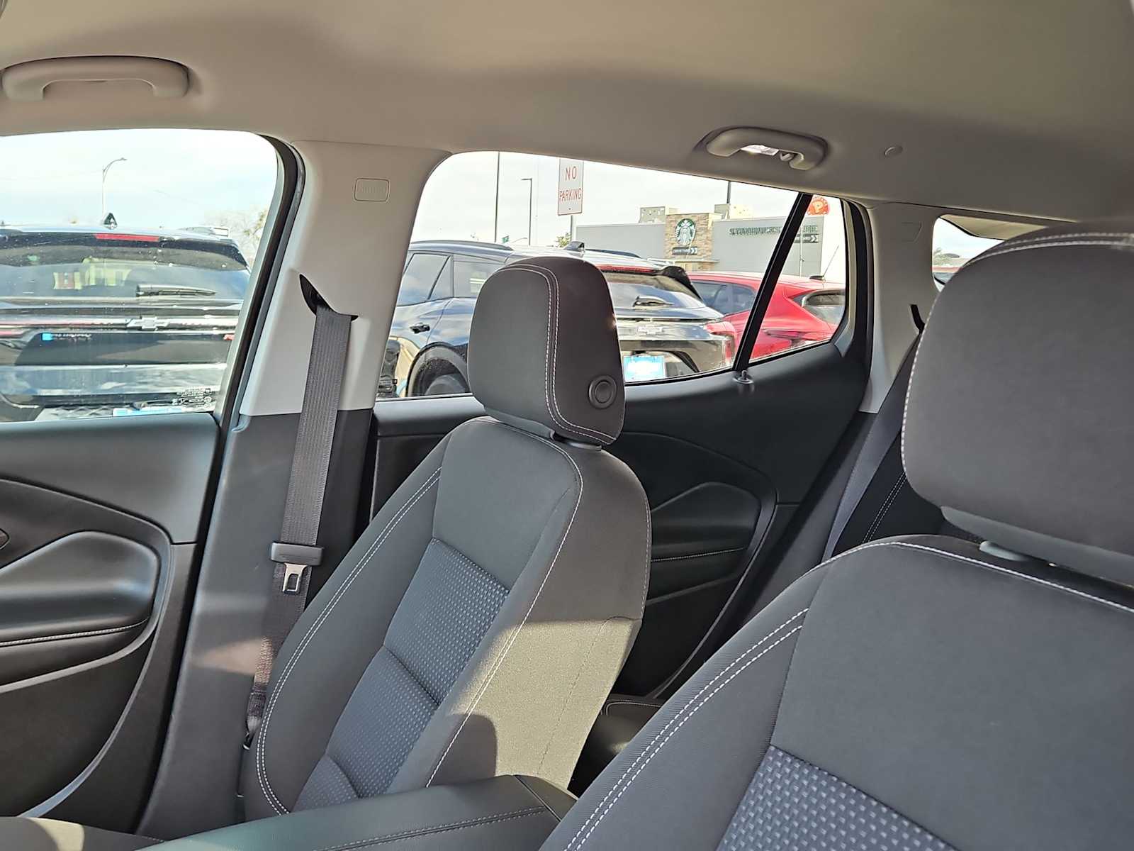 Thumbnail: 2024 GMC Terrain - 15