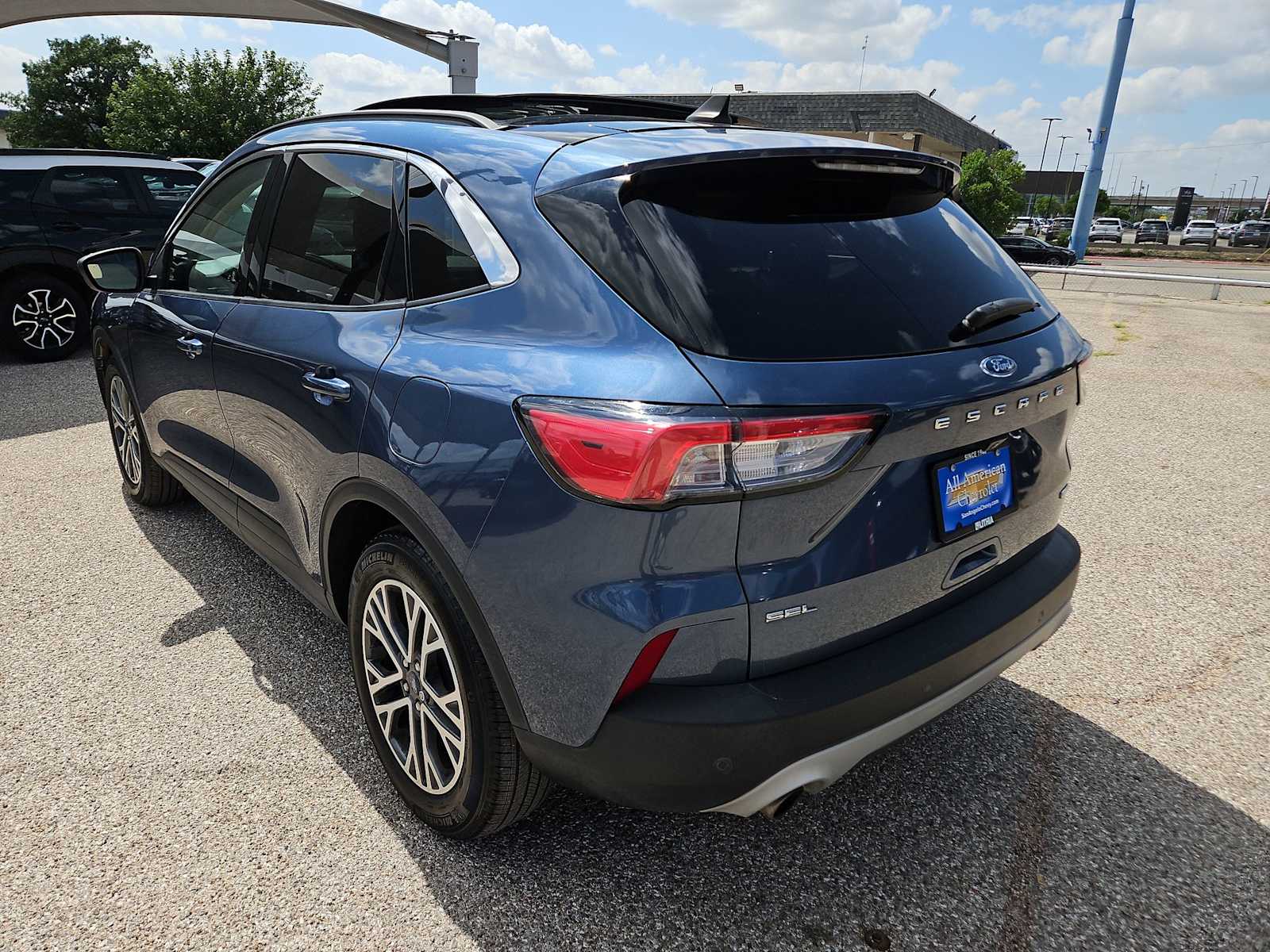 Thumbnail: 2020 Ford Escape - 4