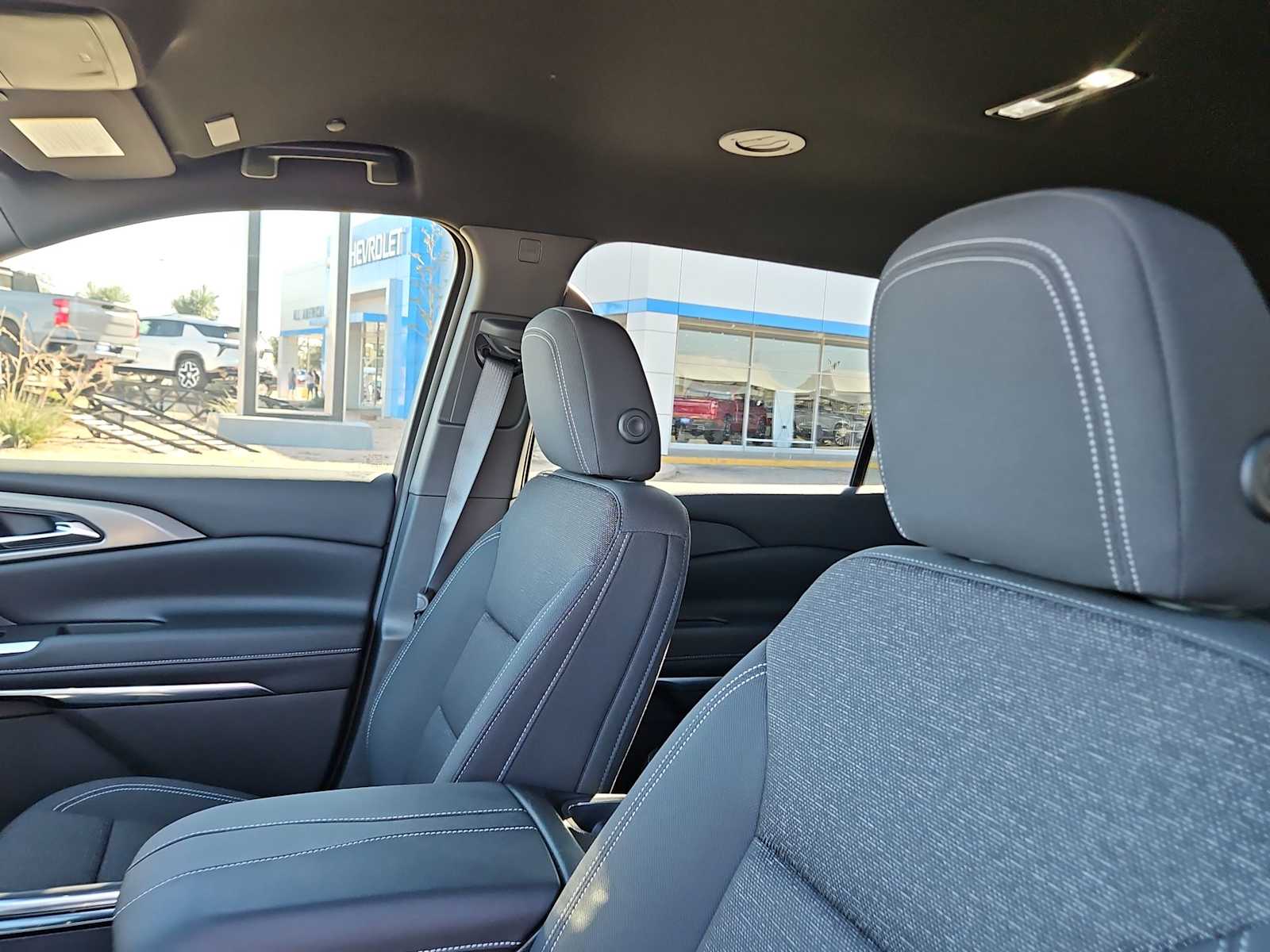 Thumbnail: 2026 Chevrolet Traverse - 17