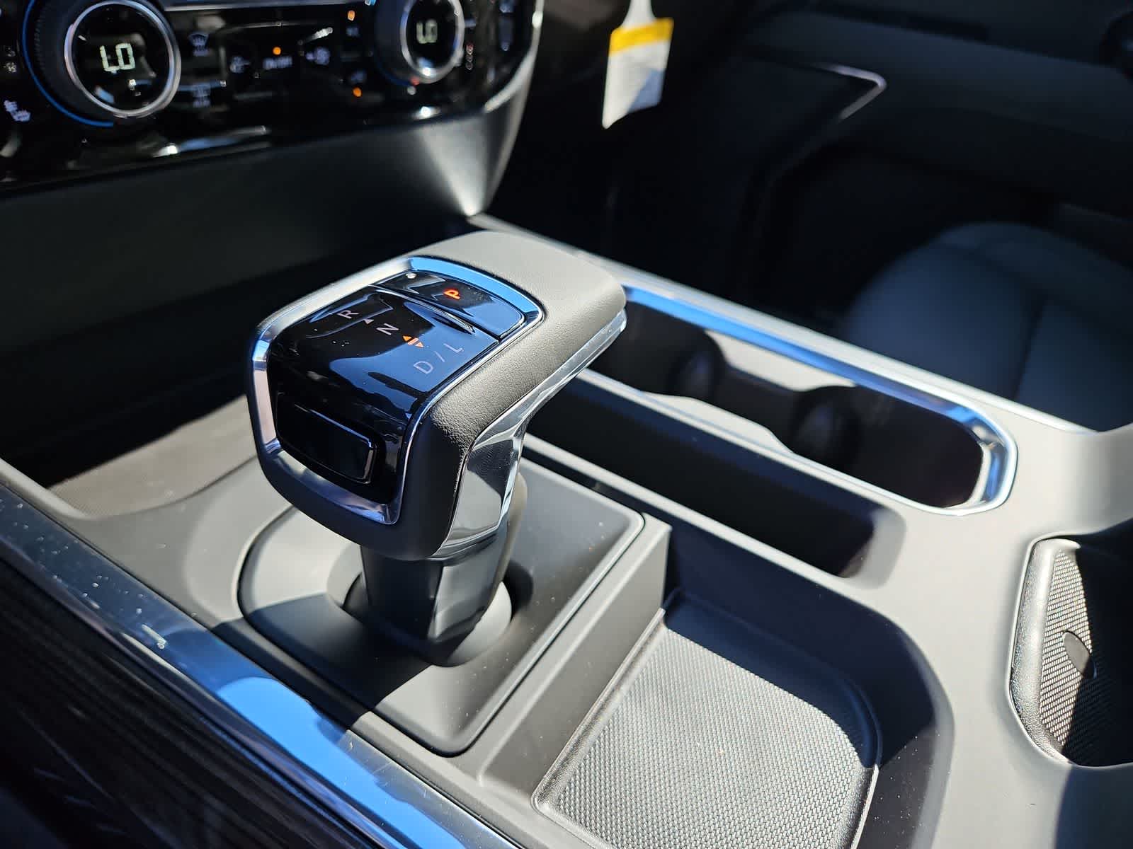 Thumbnail: 2025 Chevrolet Silverado 1500 - 16
