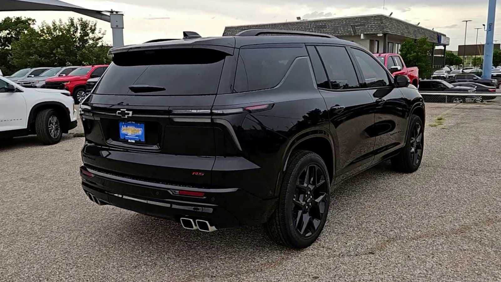 Thumbnail: 2026 Chevrolet Traverse - 7