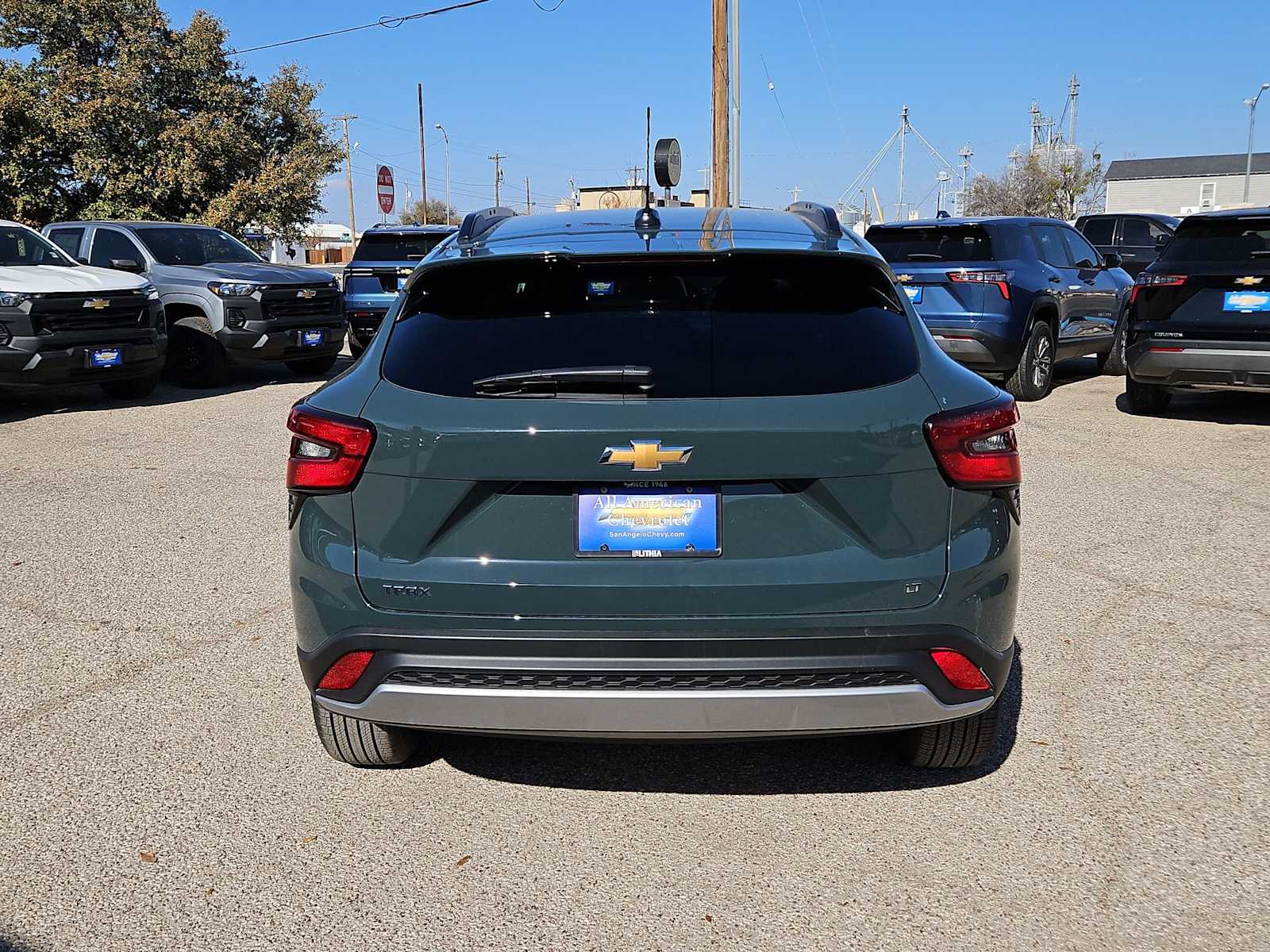 Thumbnail: 2026 Chevrolet Trax - 7