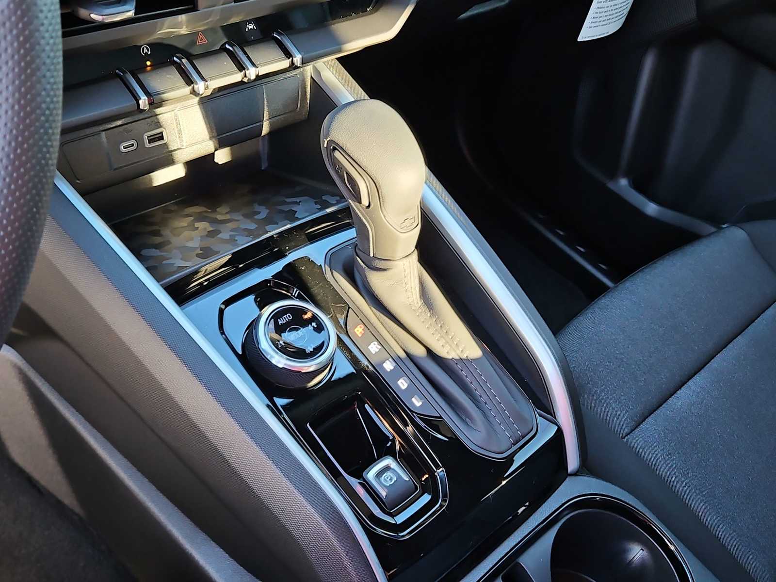 Thumbnail: 2026 Chevrolet Colorado - 20