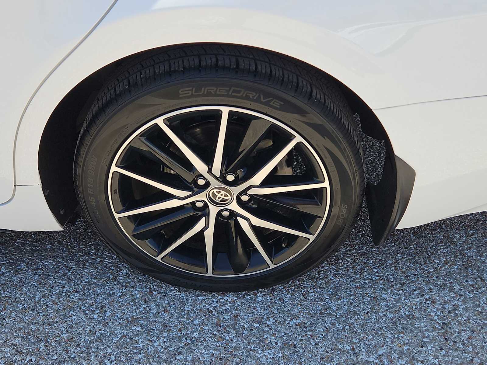 Thumbnail: 2023 Toyota Camry - 8
