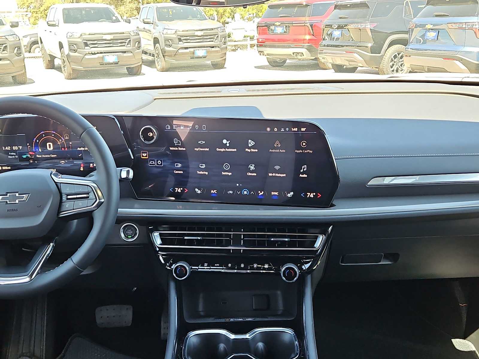 Thumbnail: 2026 Chevrolet Traverse - 14