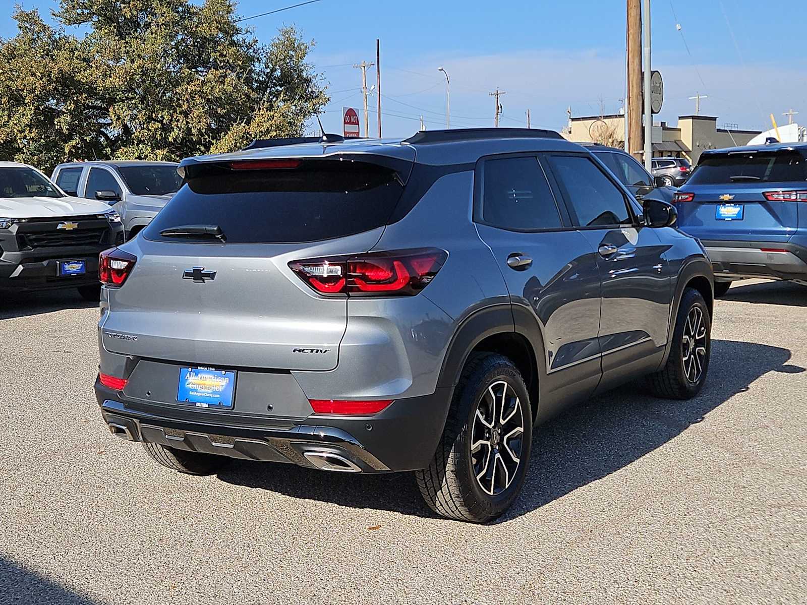 Thumbnail: 2026 Chevrolet TrailBlazer - 8