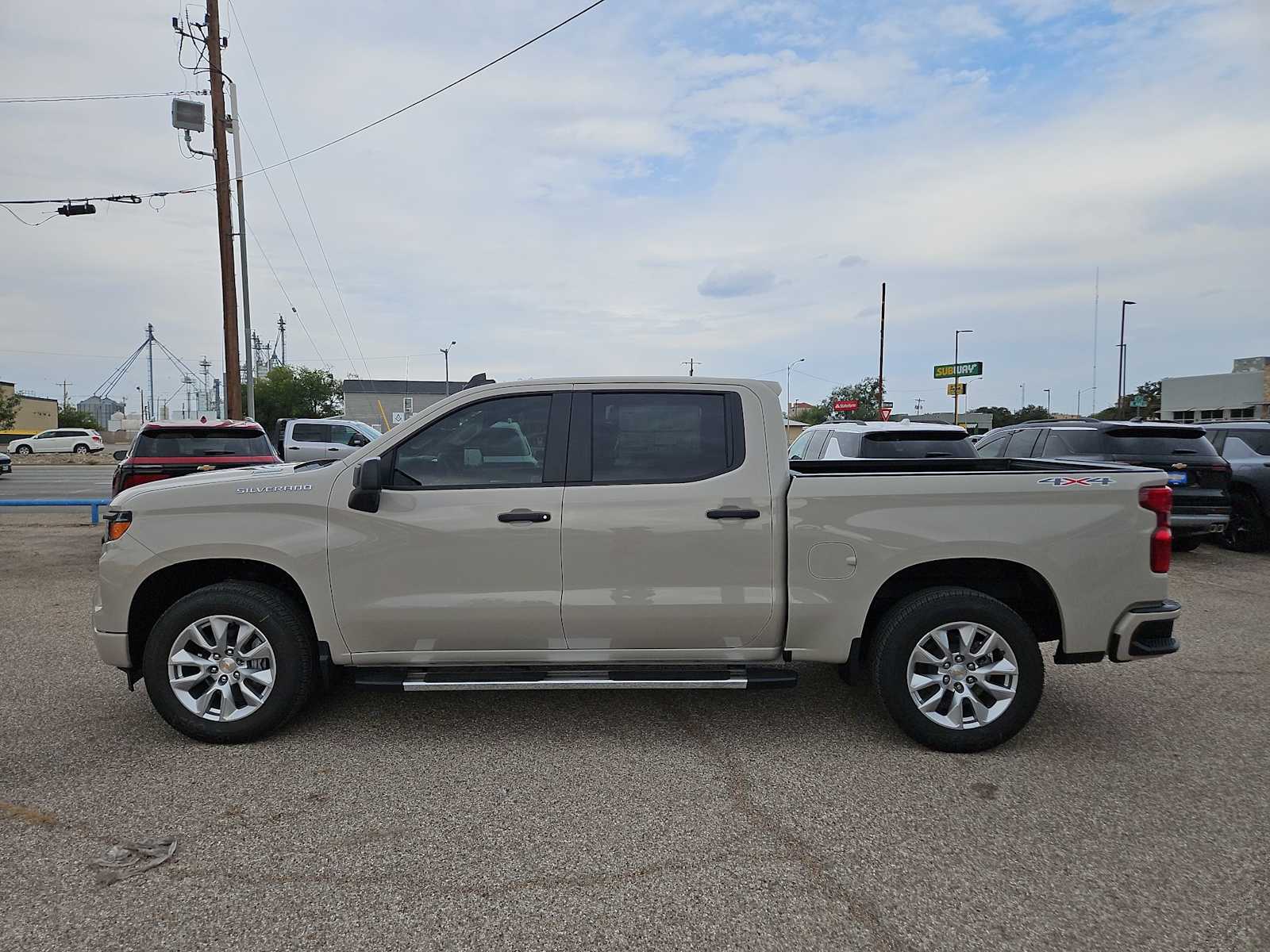 Thumbnail: 2026 Chevrolet Silverado 1500 - 5