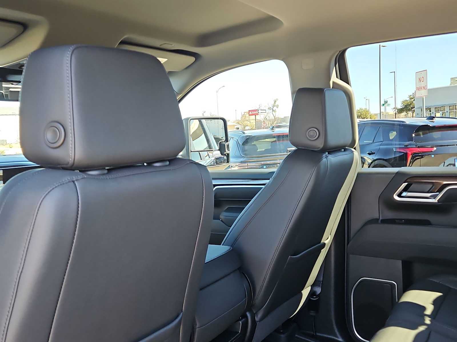 Thumbnail: 2026 Chevrolet Silverado 2500 - 16