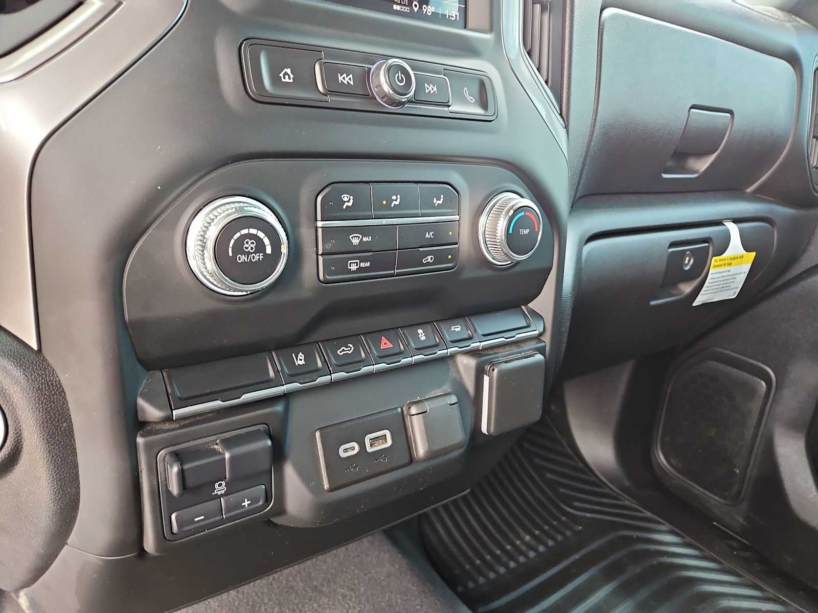 2024 GMC Sierra 2500 Pro 20