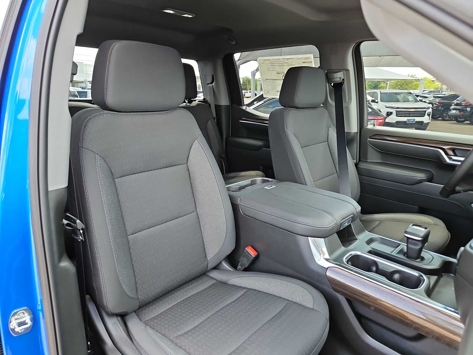 Thumbnail: 2026 Chevrolet Silverado 1500 - 13