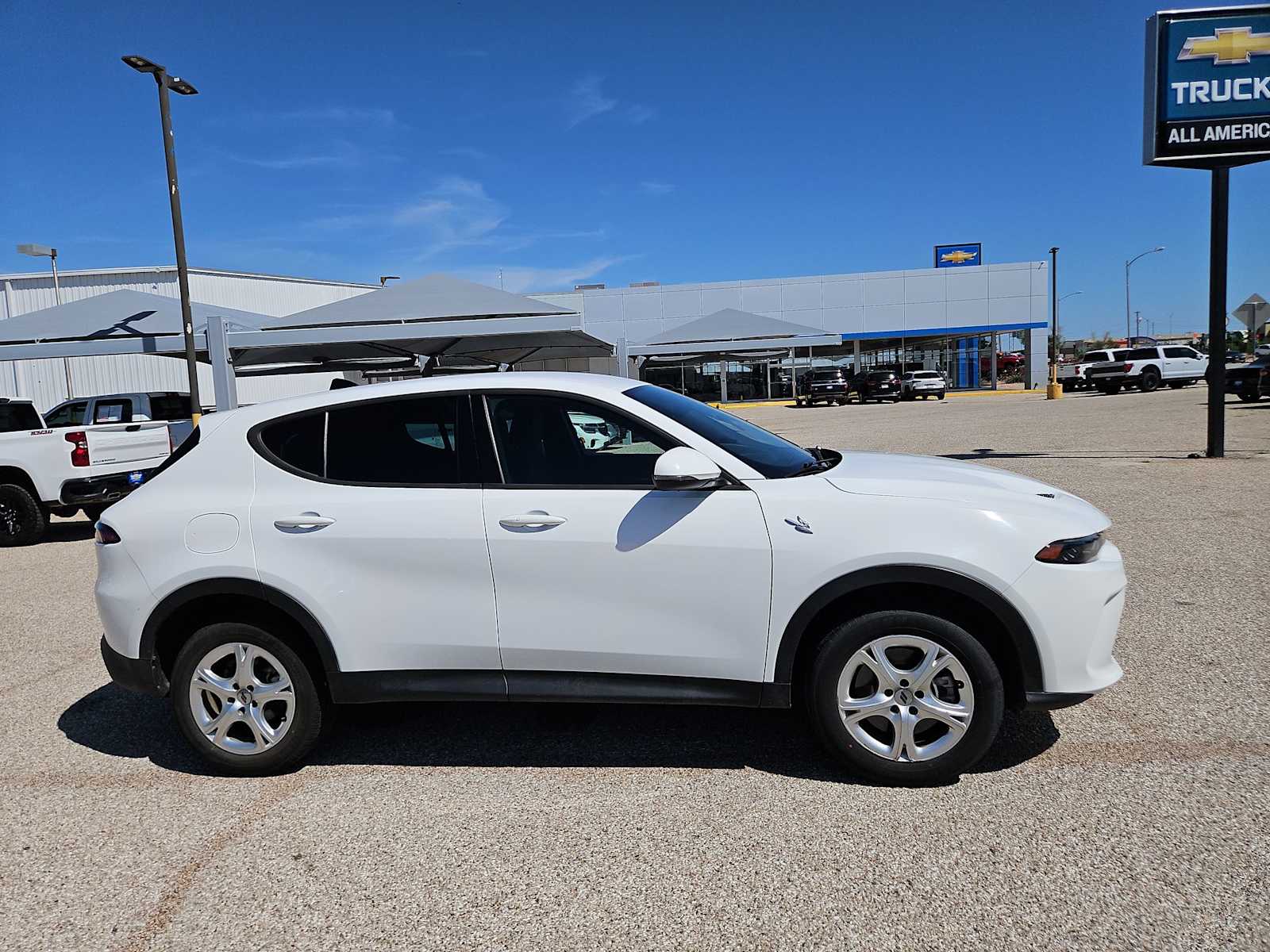 Thumbnail: 2024 Dodge Hornet - 8