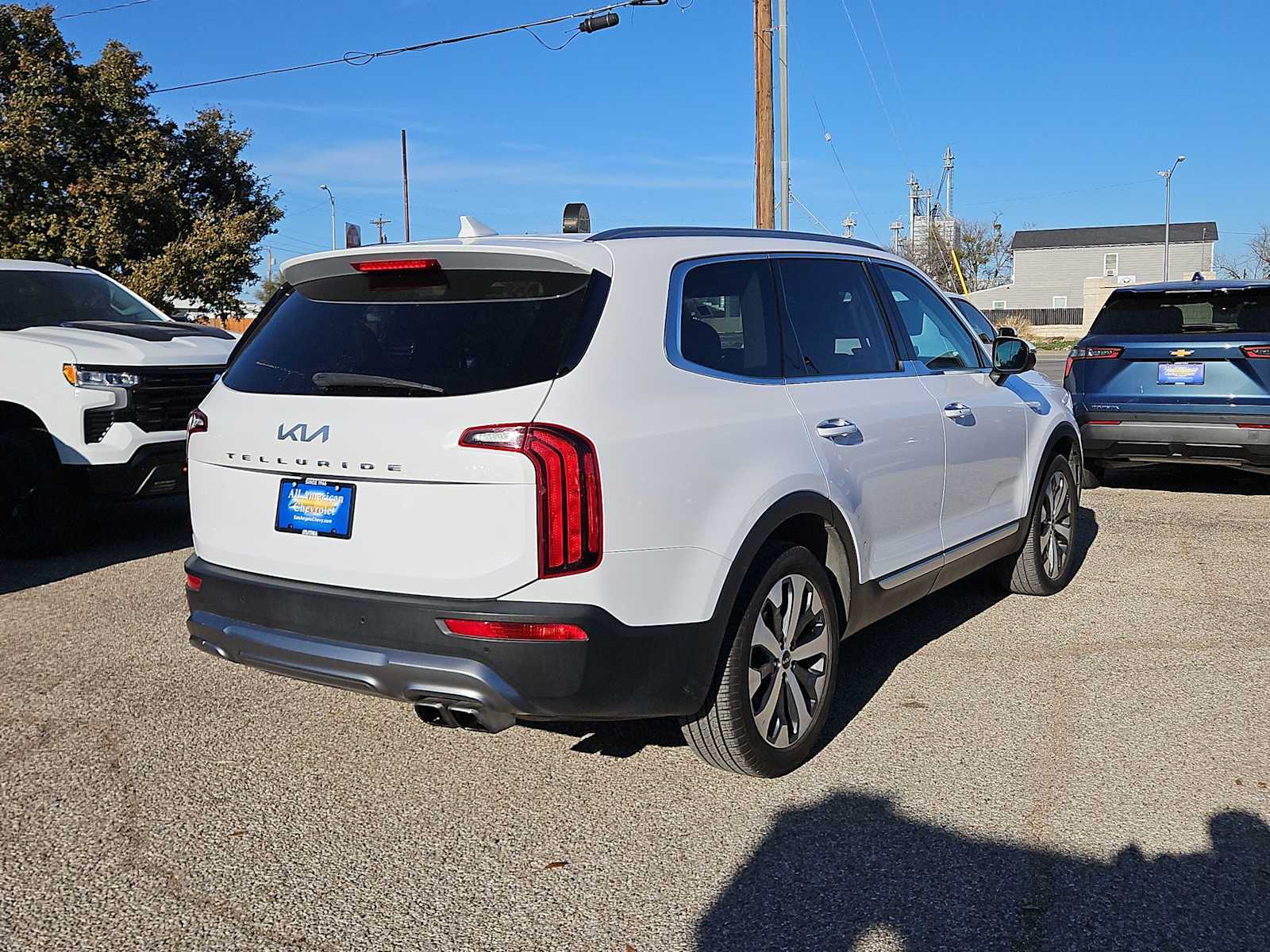 Thumbnail: 2022 Kia Telluride - 8