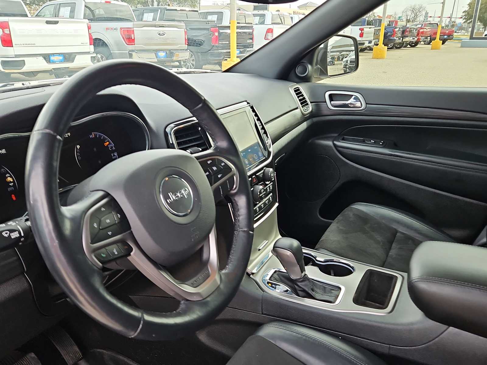 Thumbnail: 2021 Jeep Grand Cherokee - 10