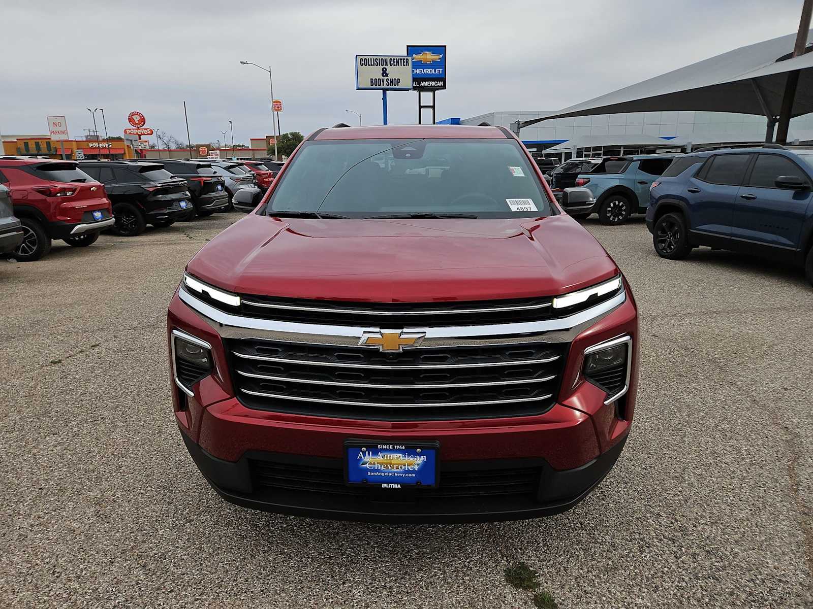 Thumbnail: 2026 Chevrolet Traverse - 3