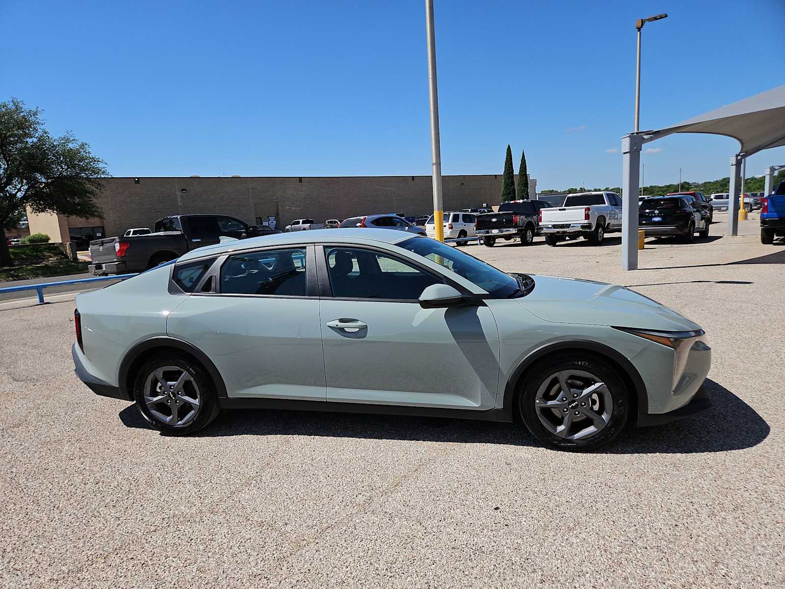 Thumbnail: 2025 Kia K4 - 9