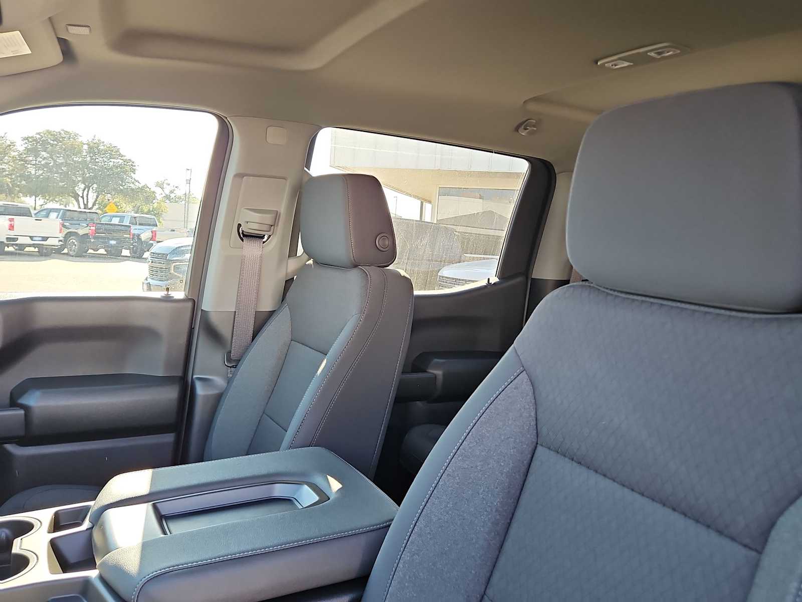 Thumbnail: 2026 Chevrolet Silverado 1500 - 18