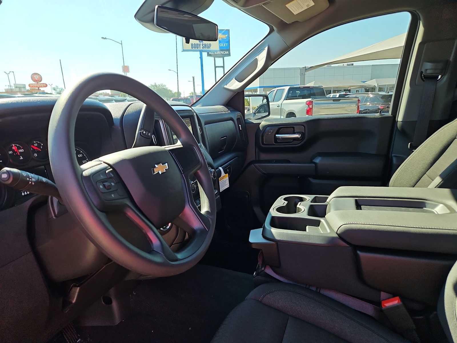 Thumbnail: 2026 Chevrolet Silverado 1500 - 10