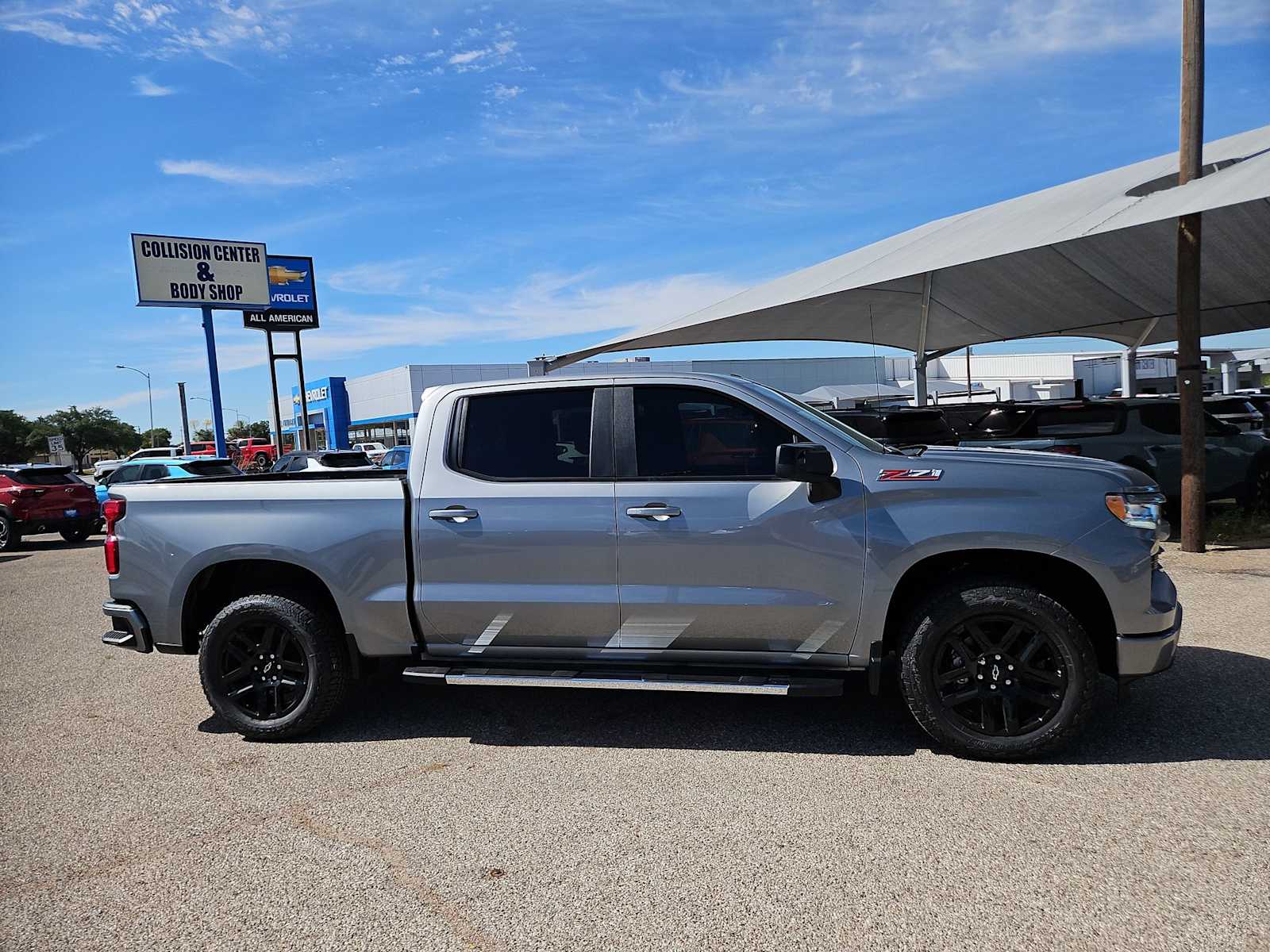 Thumbnail: 2026 Chevrolet Silverado 1500 - 9