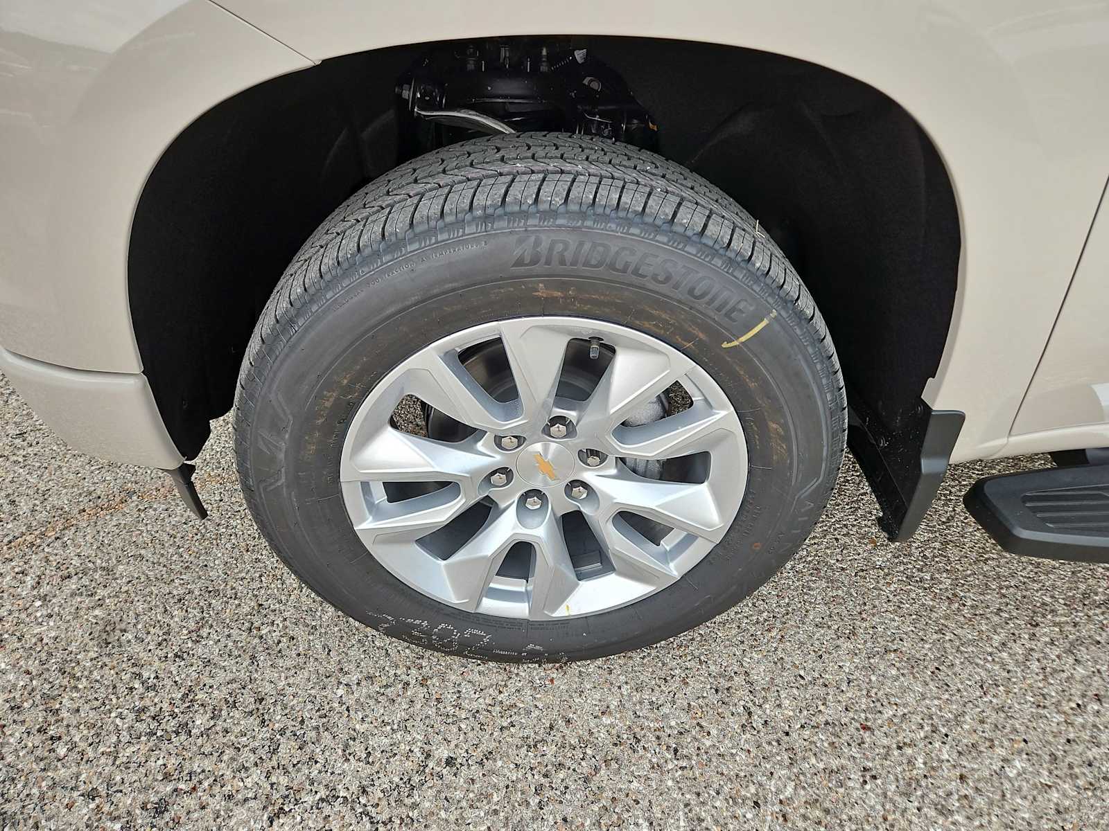 Thumbnail: 2026 Chevrolet Silverado 1500 - 12