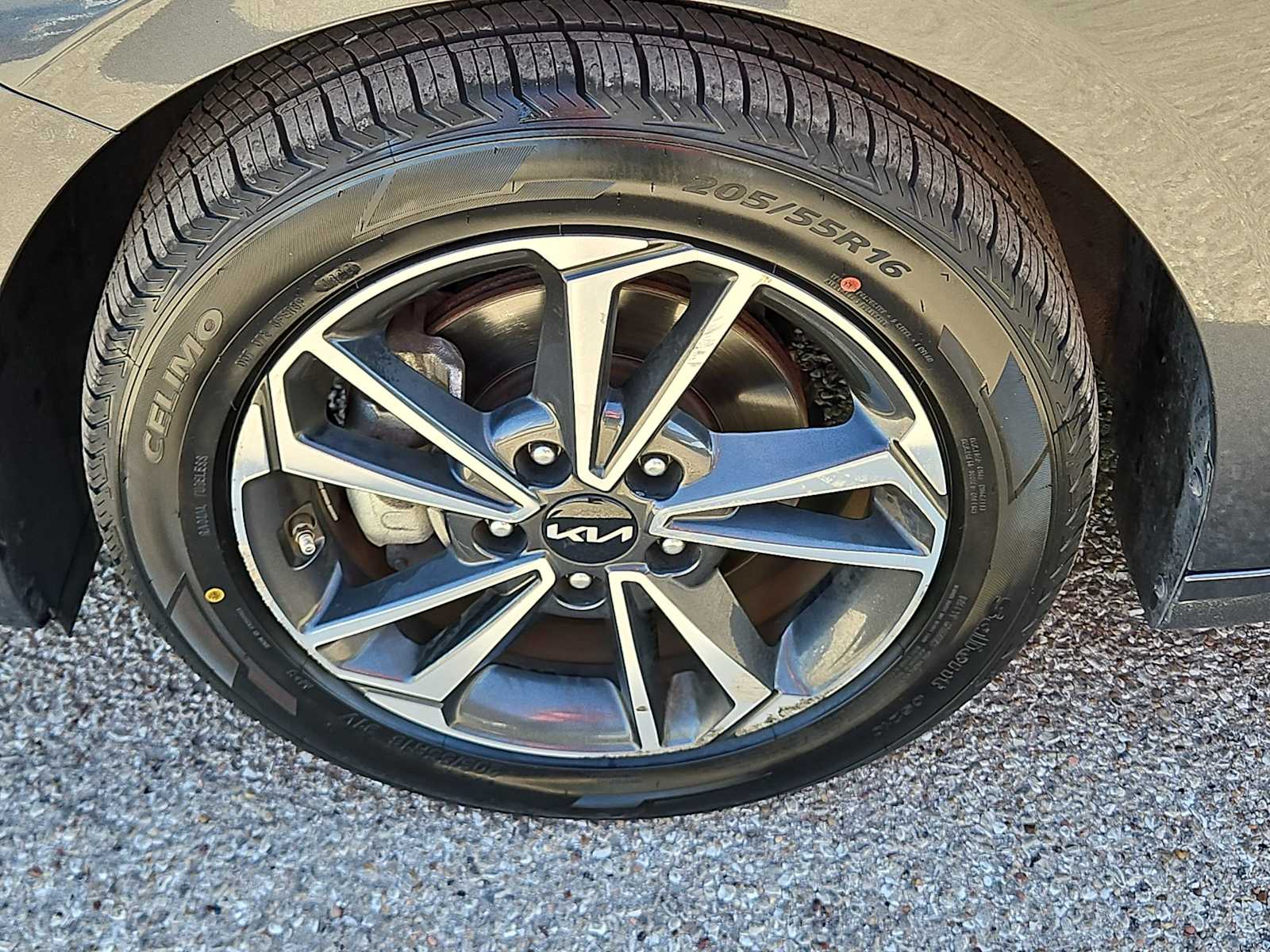 Thumbnail: 2024 Kia Forte - 12