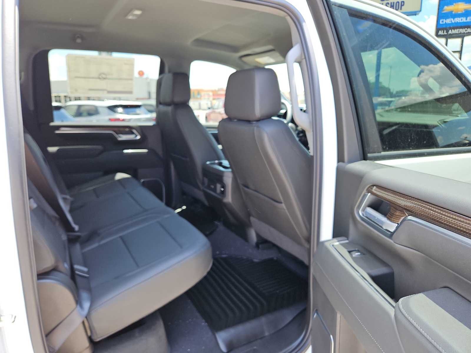 Thumbnail: 2025 Chevrolet Silverado 2500 - 20