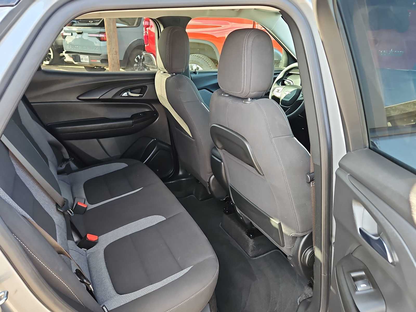 Thumbnail: 2023 Chevrolet TrailBlazer - 17