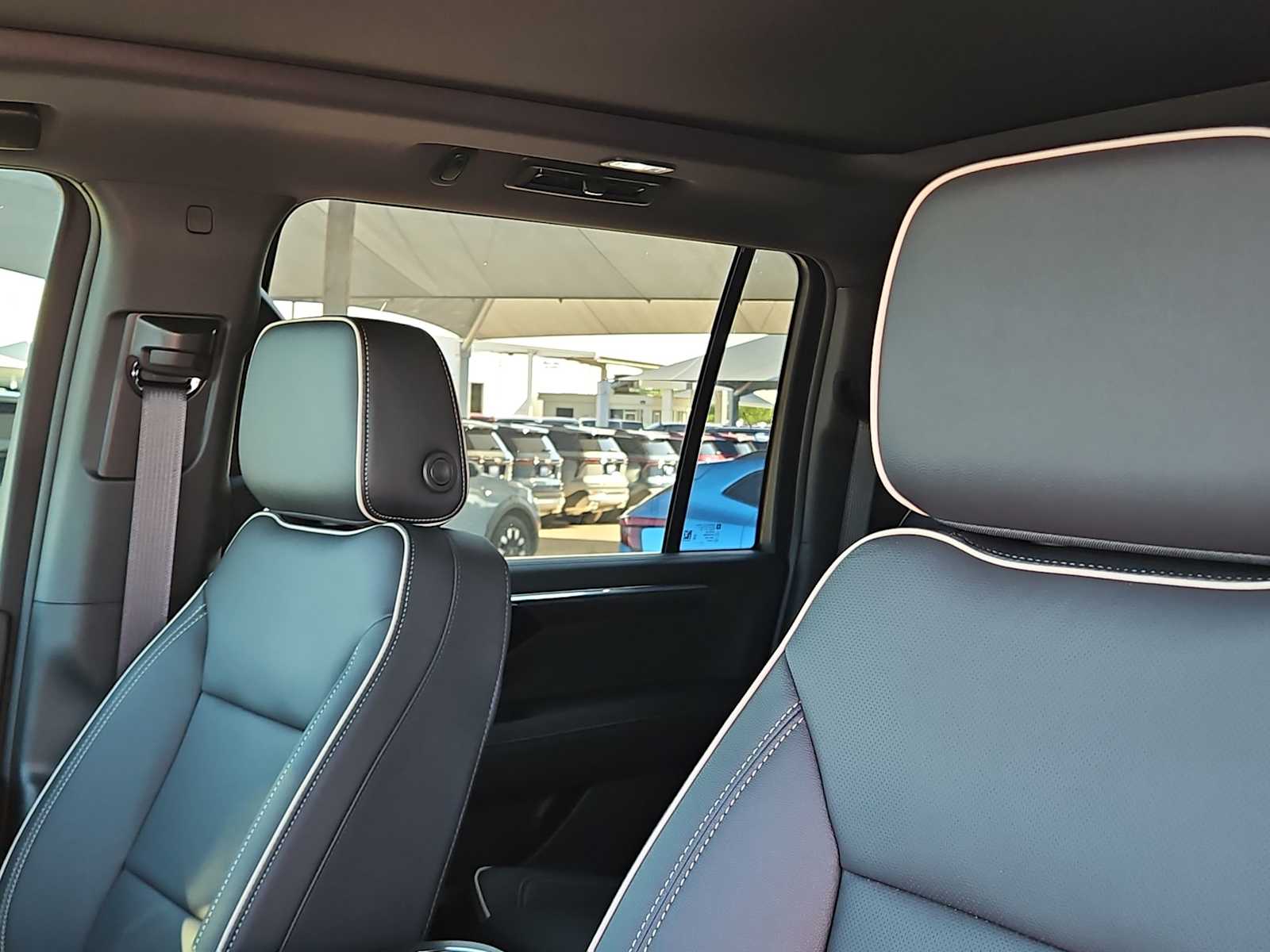 Thumbnail: 2026 Chevrolet Suburban - 15