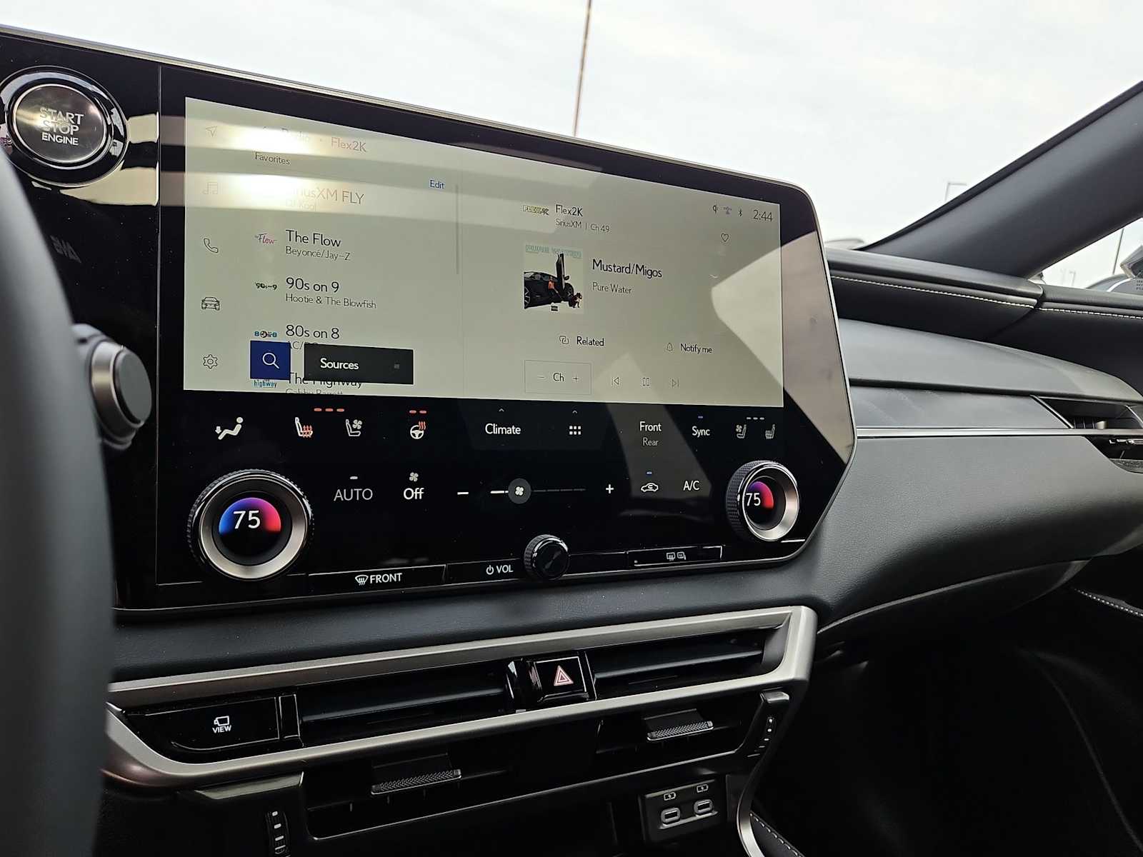 Thumbnail: 2025 Lexus RX - 24