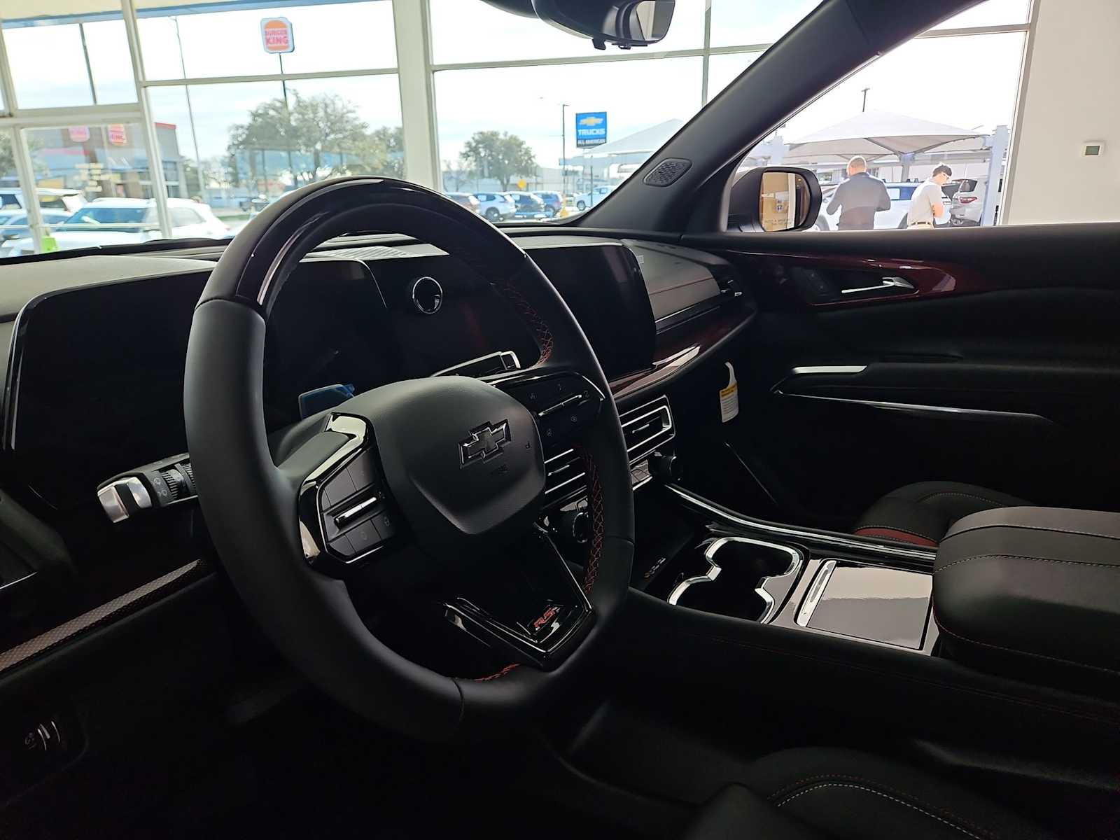 Thumbnail: 2026 Chevrolet Traverse - 2