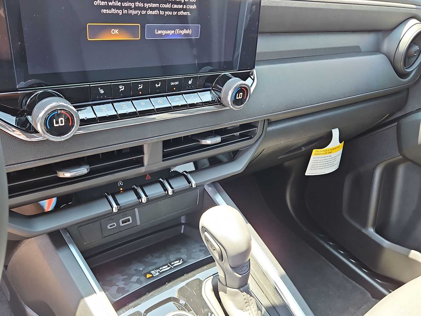 Thumbnail: 2026 Chevrolet Colorado - 28