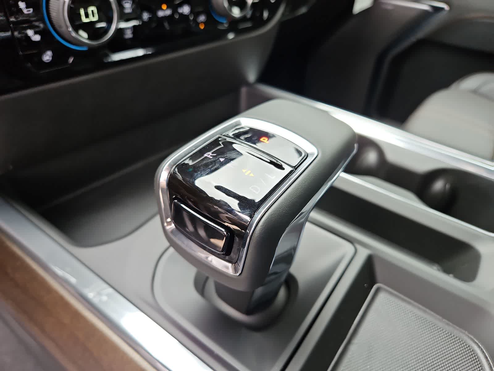 Thumbnail: 2024 Chevrolet Silverado 1500 - 25