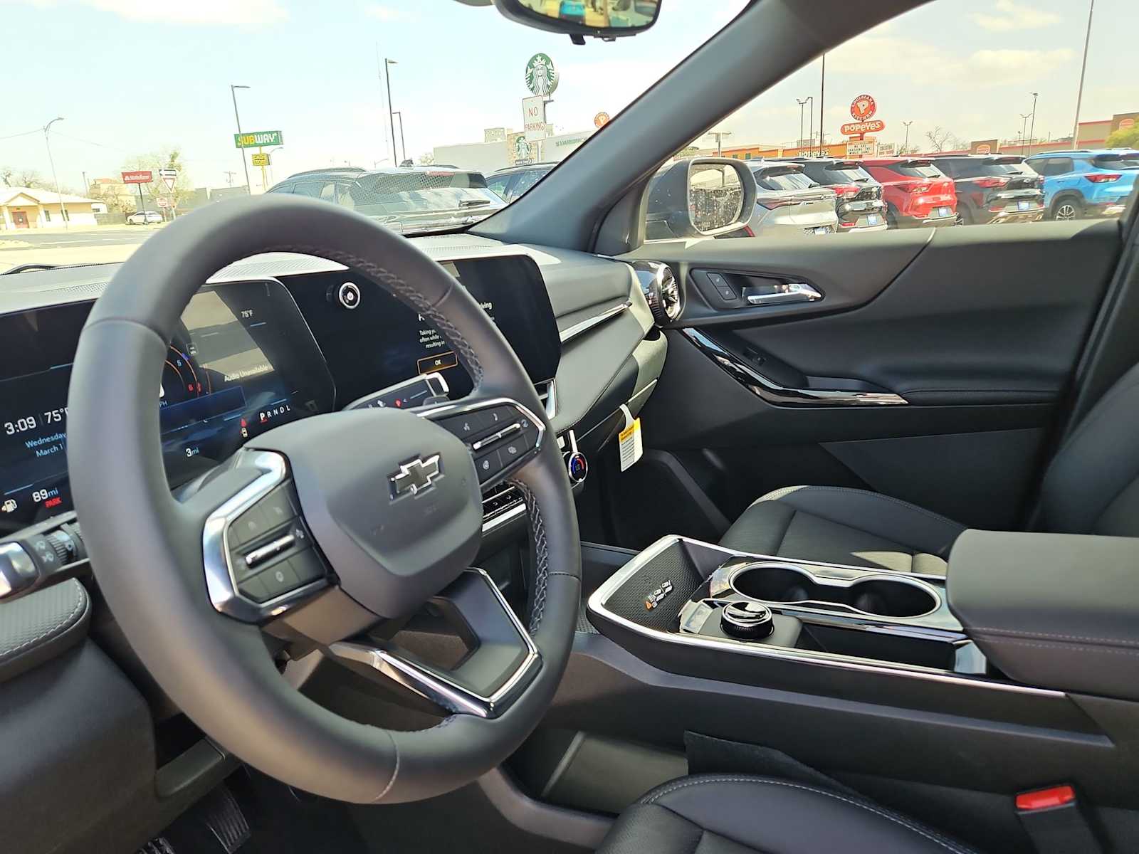 Thumbnail: 2026 Chevrolet Equinox - 10