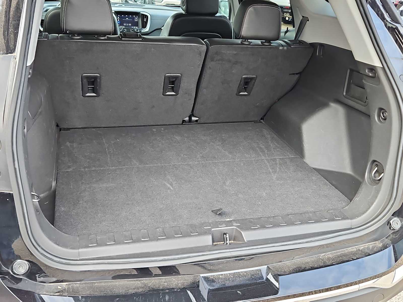 Thumbnail: 2024 GMC Terrain - 23