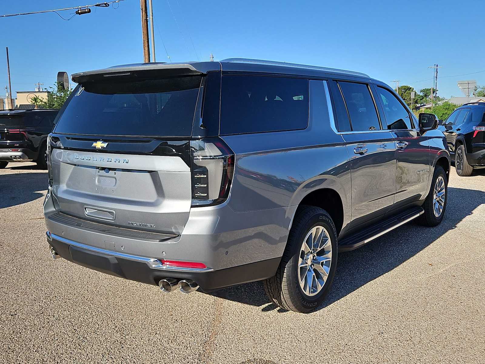Thumbnail: 2026 Chevrolet Suburban - 8
