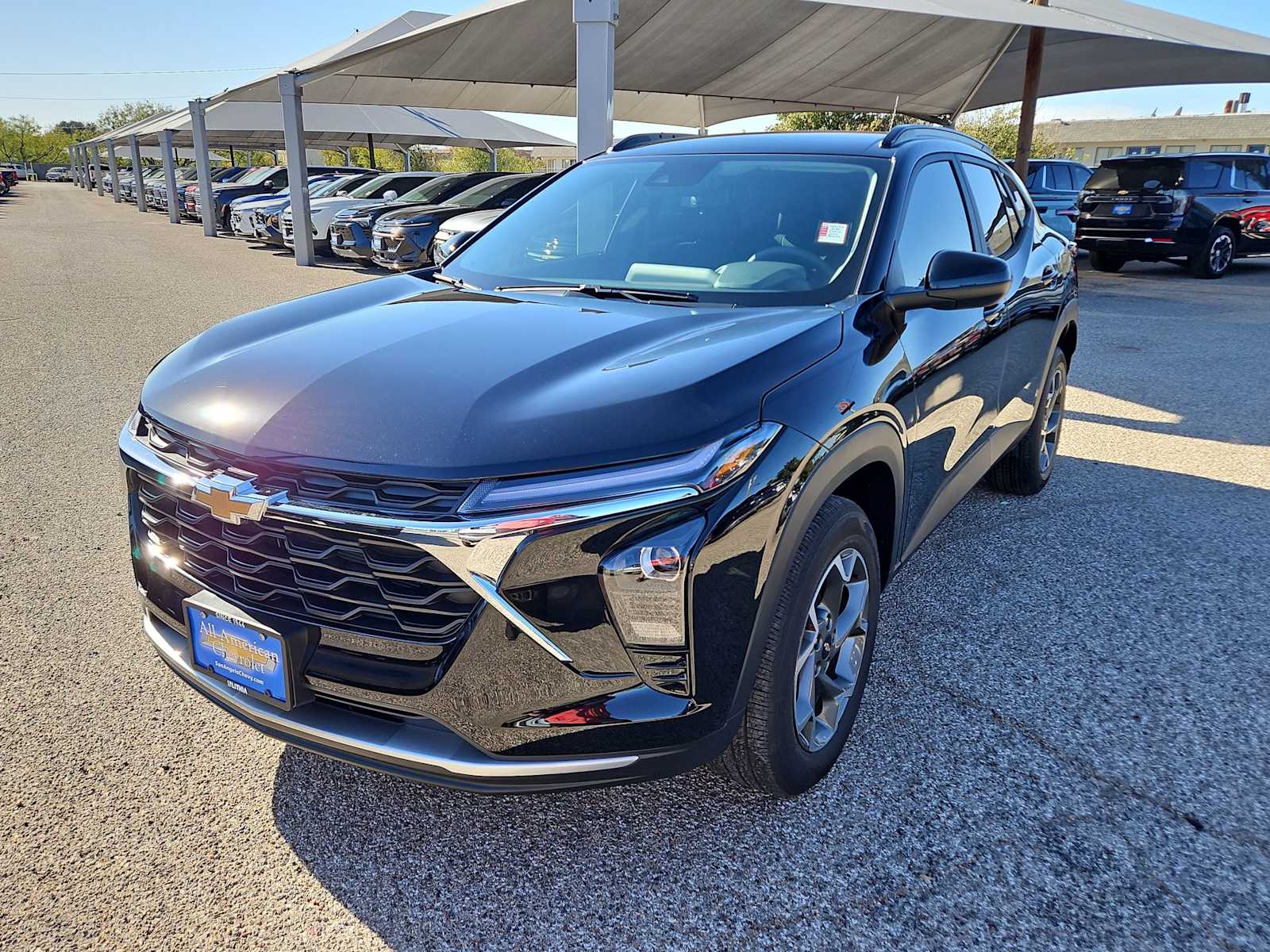 Thumbnail: 2026 Chevrolet Trax - 4